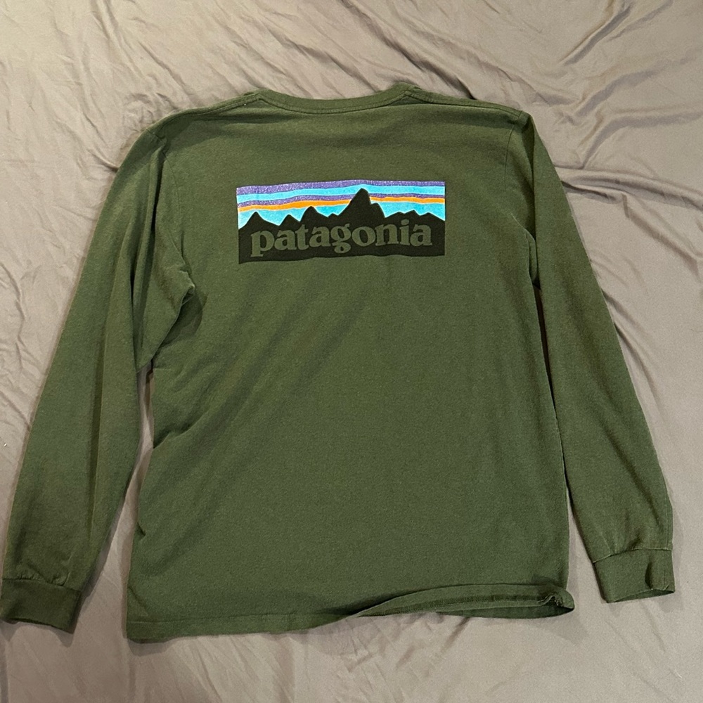 Patagonia Logo Long Sleeve Tee